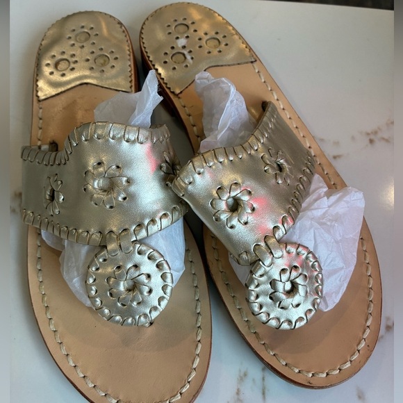Jack Rogers Shoes - Jack Rogers gold sandals size 6